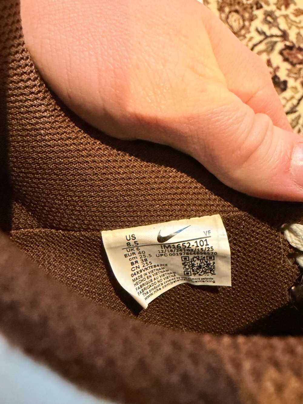 Nike Men’s Low-Top Sneakers - Brown & White - Picture 3 of 3